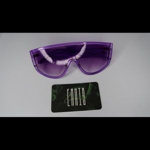 **NEVER WORN** purple rounded women sunglasses